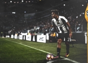 Kaiyuan Game Card-绿茵场与硬木地，德甲争冠焦点战与76人得分狂潮的双重奏