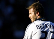 开云棋牌游戏-奥运周期关键战之夜，浓眉扛起全队