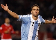 开云棋牌入口-当红黑军团遇见非洲雄狮，京多安的生涯之夜与足球的奇妙交汇