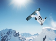 开云棋牌平台-唯一的路标，从都灵的冷雨到墨尔本的烈日，阿尔卡拉斯正在书写逆转澳网的新篇章